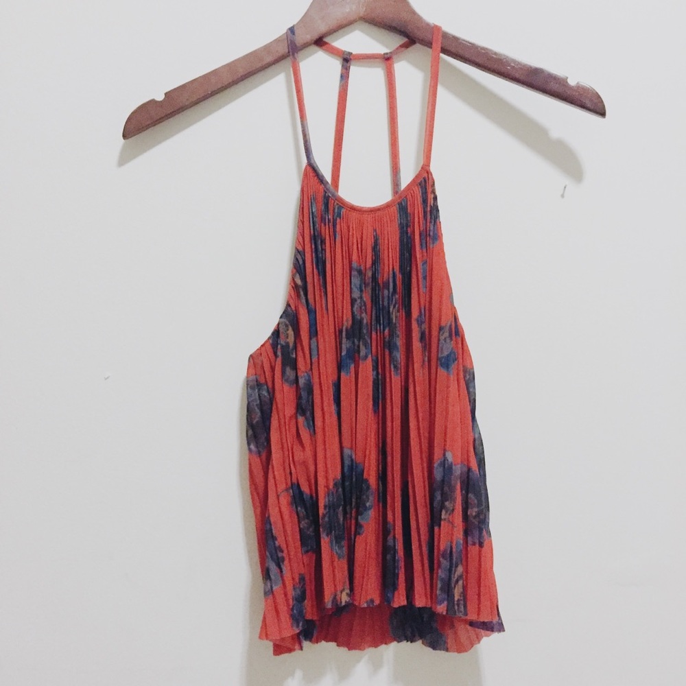 Kimchi & Blue Printed Pleated Top